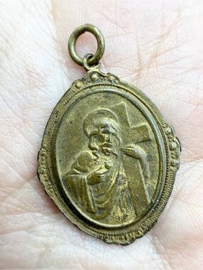 Vintage Virgin Mary & Jesus Sacred Heart Religious Medal Pendant